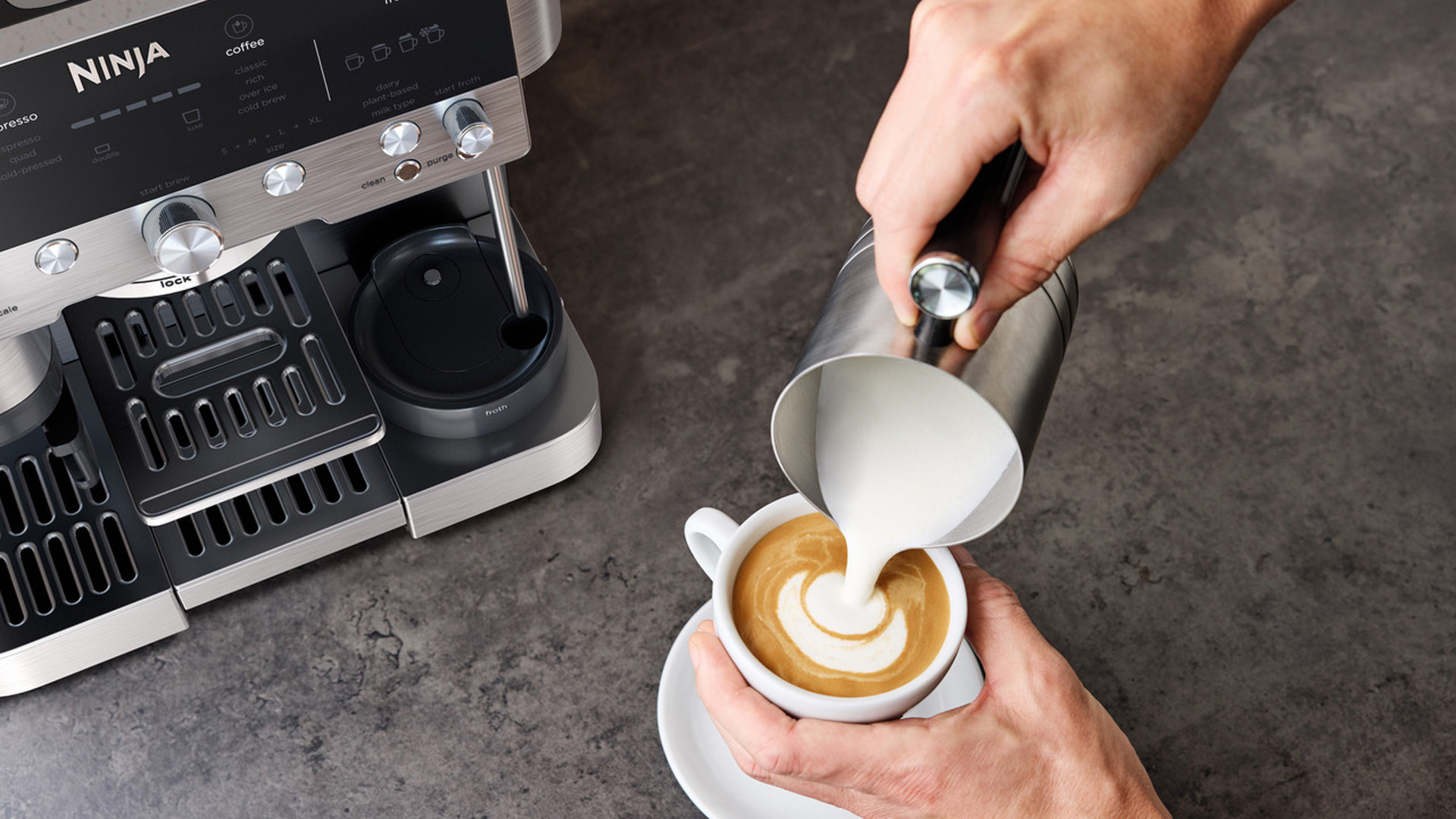 Ninja Luxe Café er tre kaffemaskiner i en