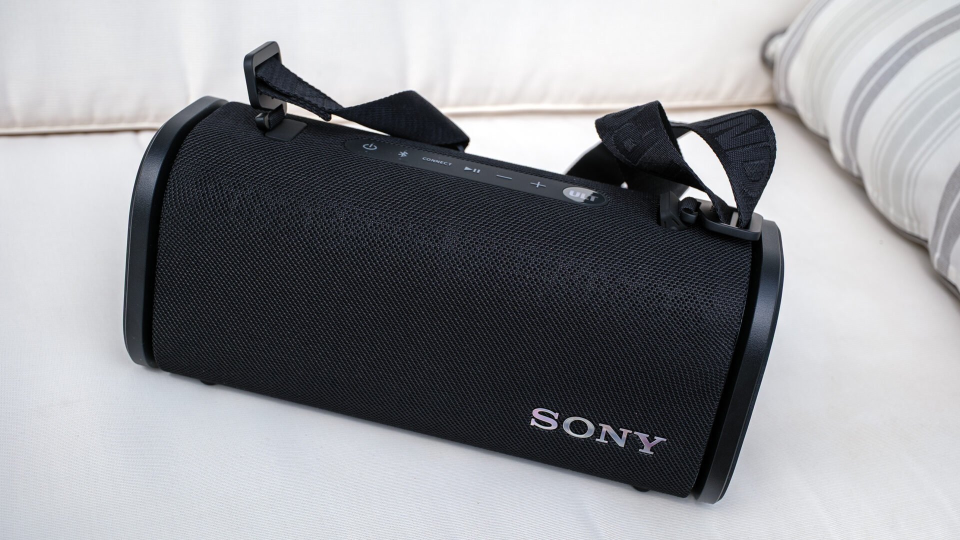 Sony ULT Field 5