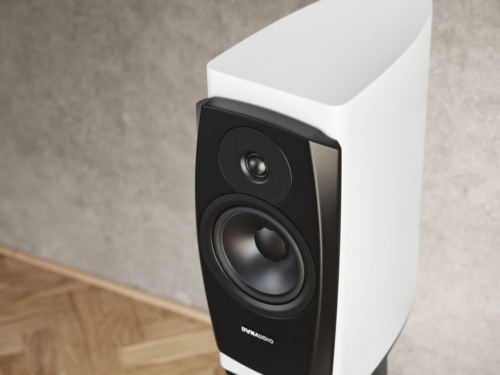 Dynaudio Confidence 20A 3