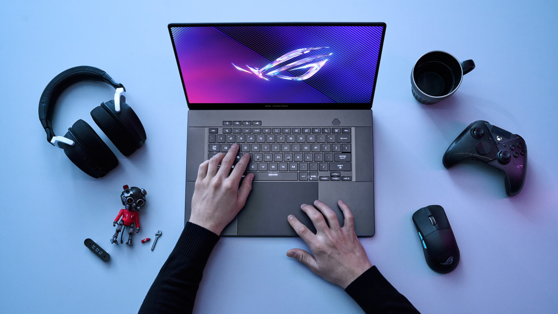 Asus ROG Zephyrus G16 (2025) (GU605CR)