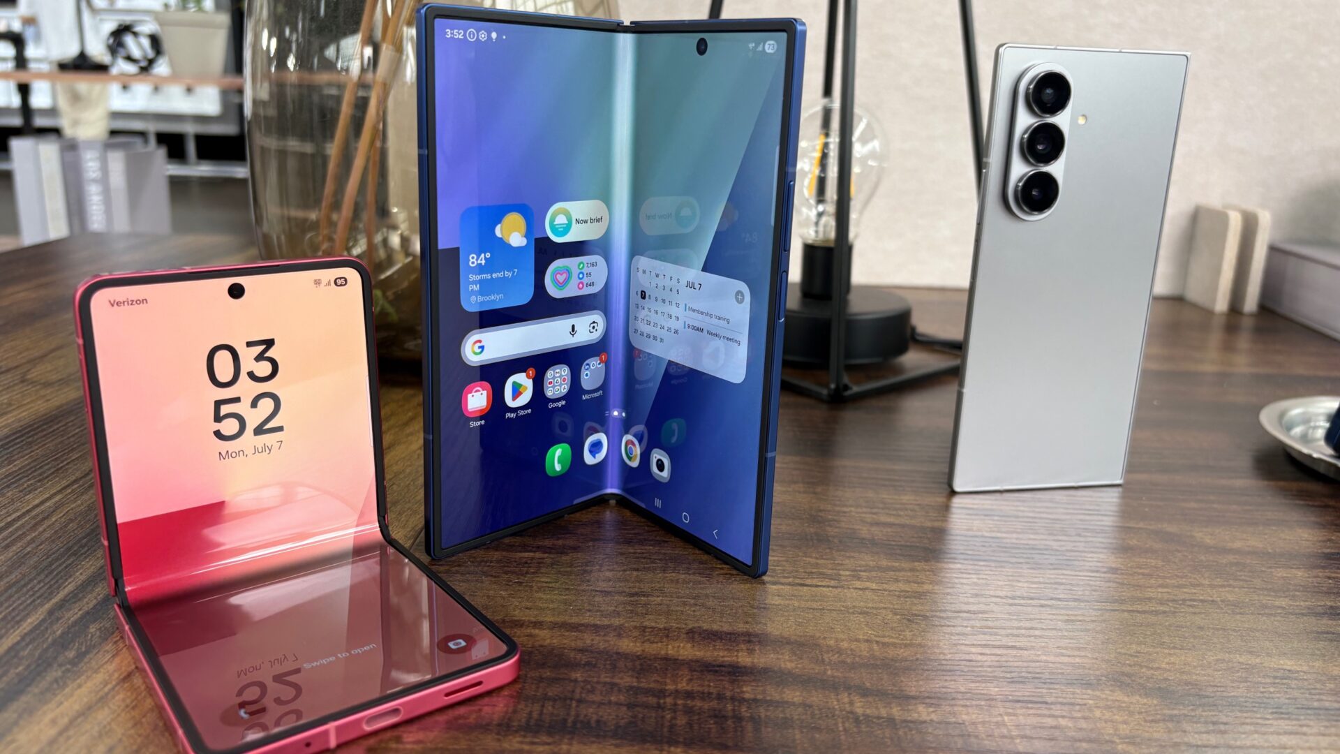Samsung Galaxy Z Flip 7 og Z Fold 7 lanseres med enda mer KI