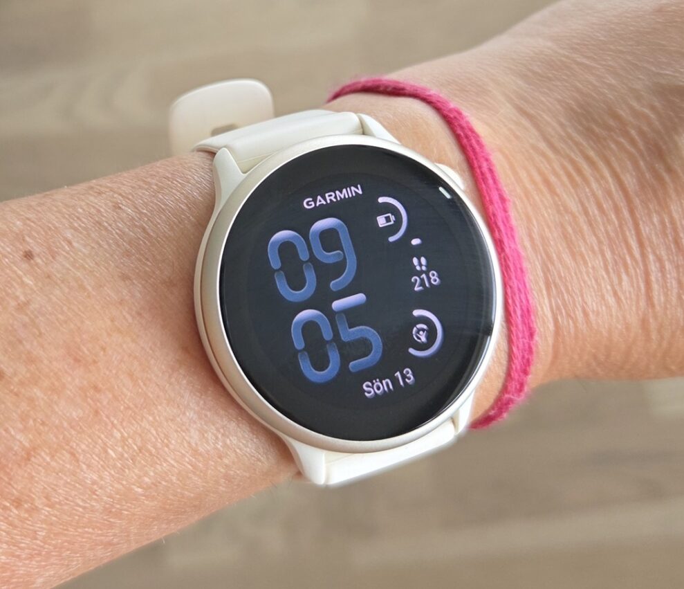 Garmin Vivoactive 6 1 Garmin Vivoactive 6