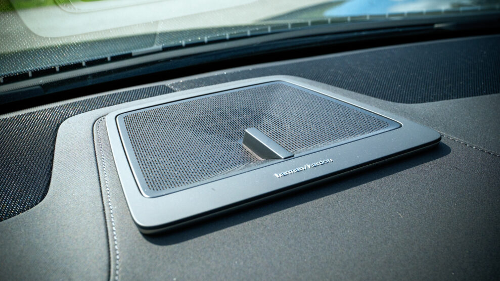 Harman Kardon Premium Sound for Polestar 4 3 Harman Kardon Premium Sound for Polestar 4 3