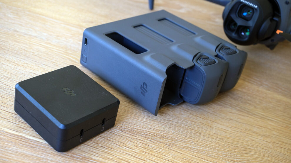 DJI Mavic 4 Pro Fly More Combo 3