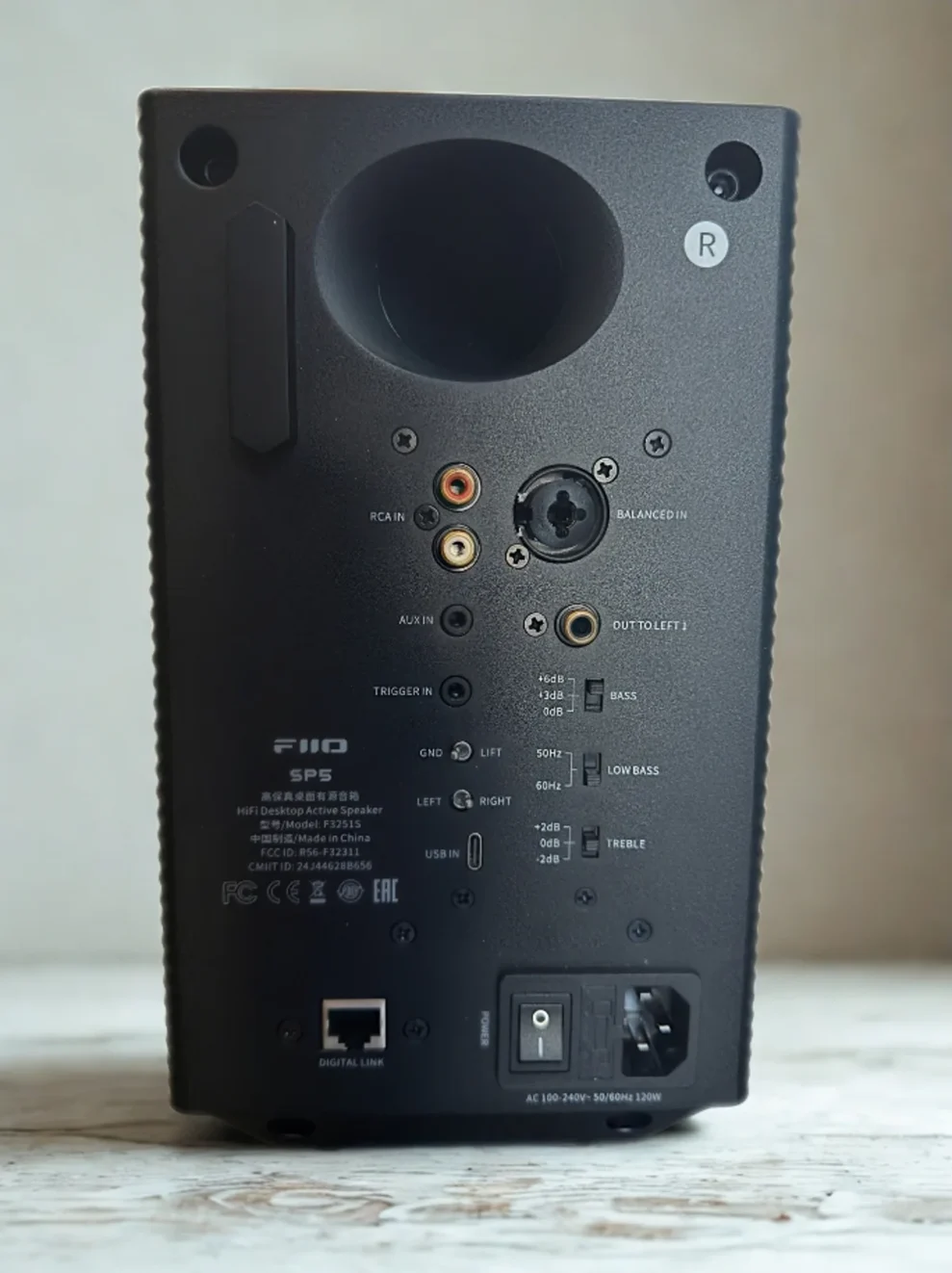 Fiio SP5 aktiv monitor 2 Fiio SP5 aktiv monitor 2