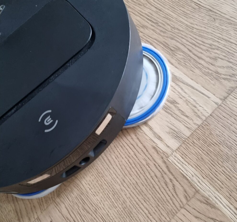Ecovacs Deebot T50 Omni 8