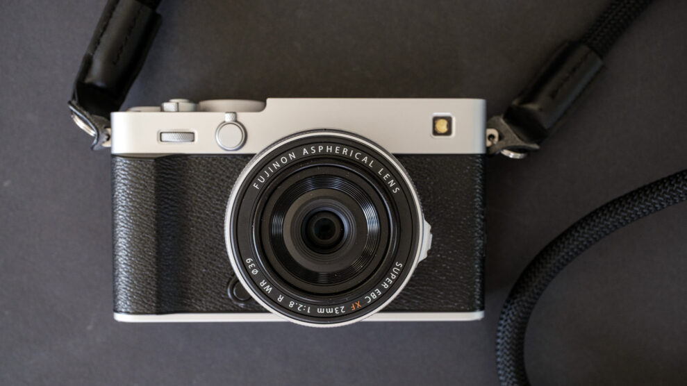 Fujifilm X-E5 1