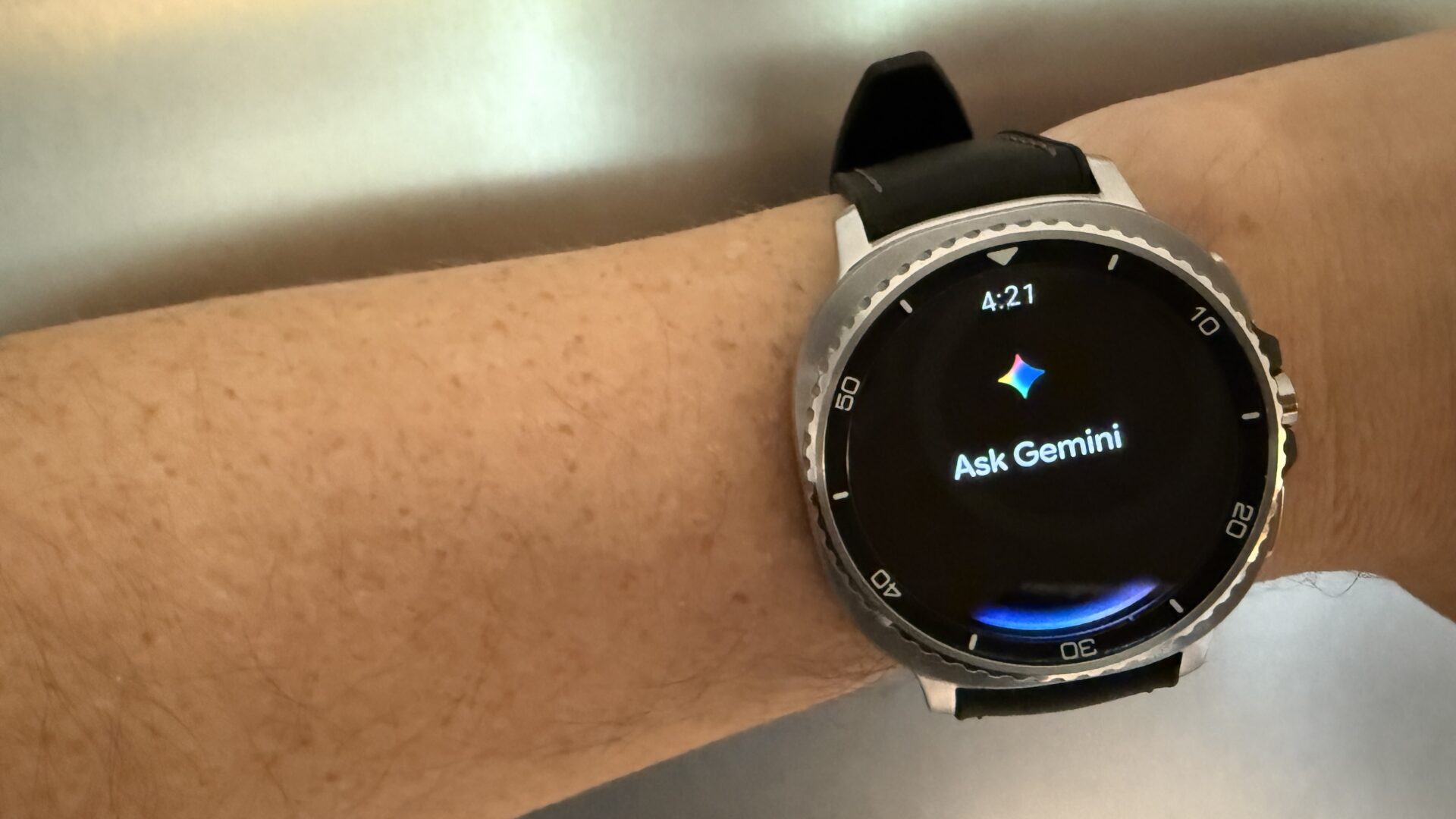 Samsung Galaxy Watch 8 Classic 1