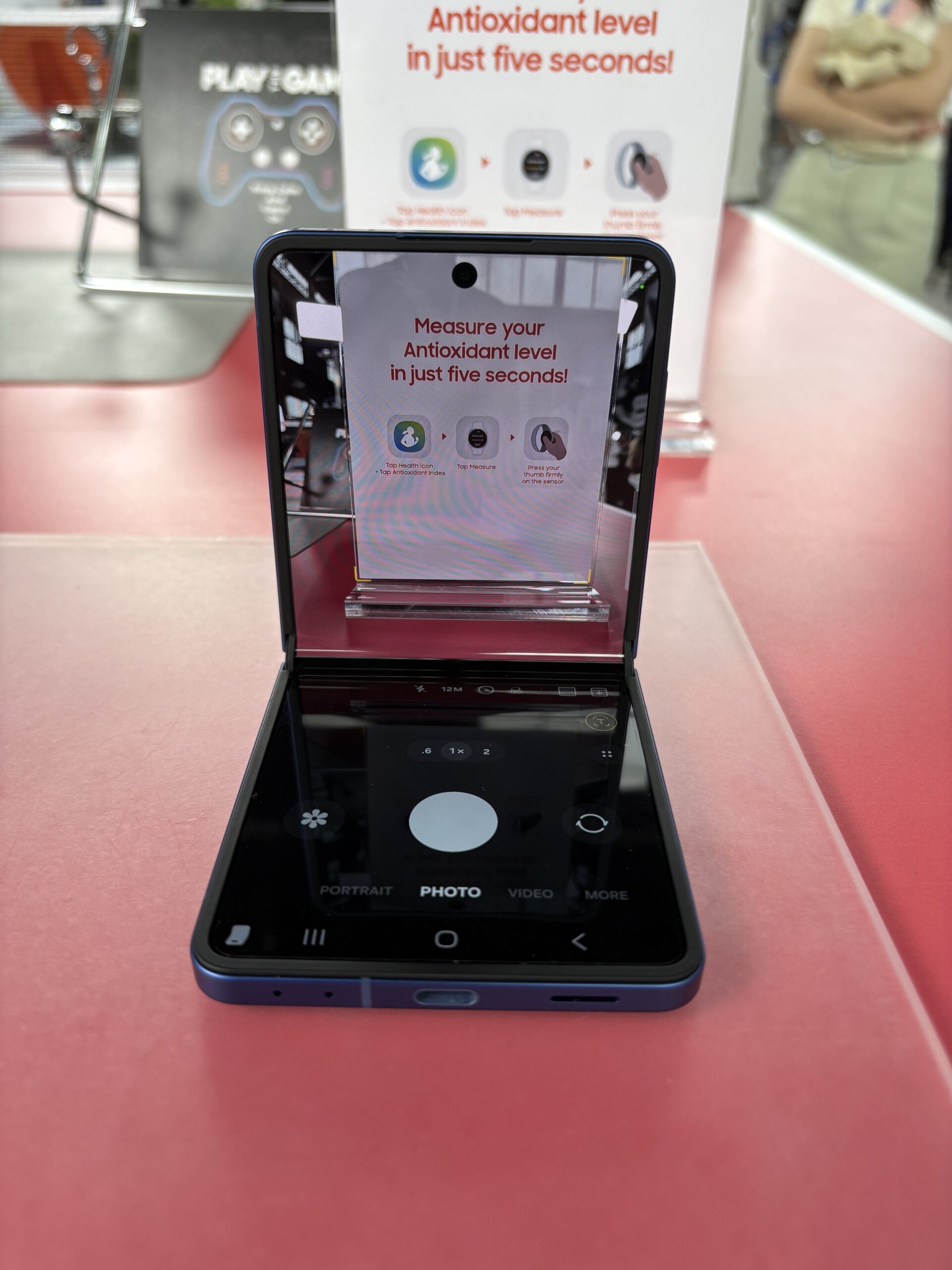 Samsung Galaxy Z Flip 7 5