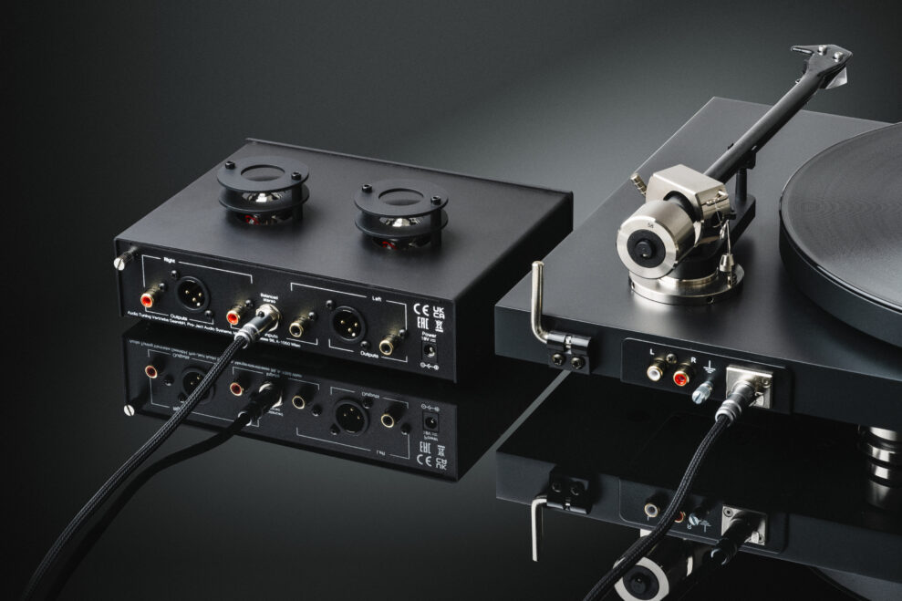 Pro-Ject Tube Box S3 B og Tube Box E 2 Pro-Ject Tube Box S3 B og Tube Box E 2