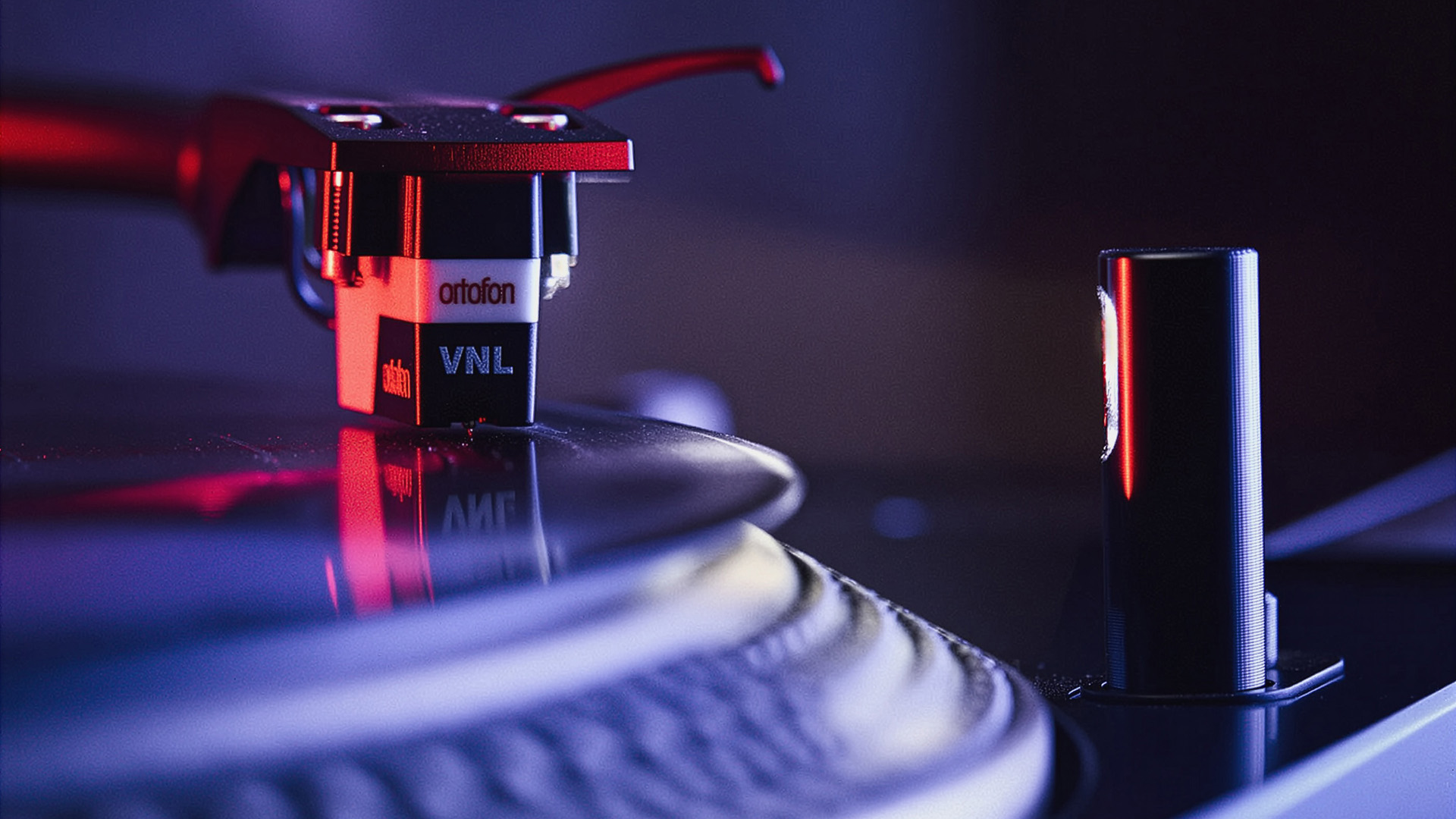 Vestlyd Pro-T1 og Pro-T2 er klassiske DJ-platespillere