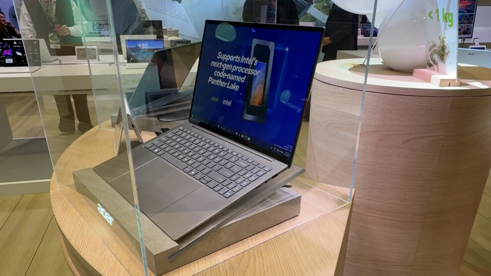 IFA 2025: Nye produkter med kraftig KI-prosessering 5 Acer TravelMate X414 AI at IFA
