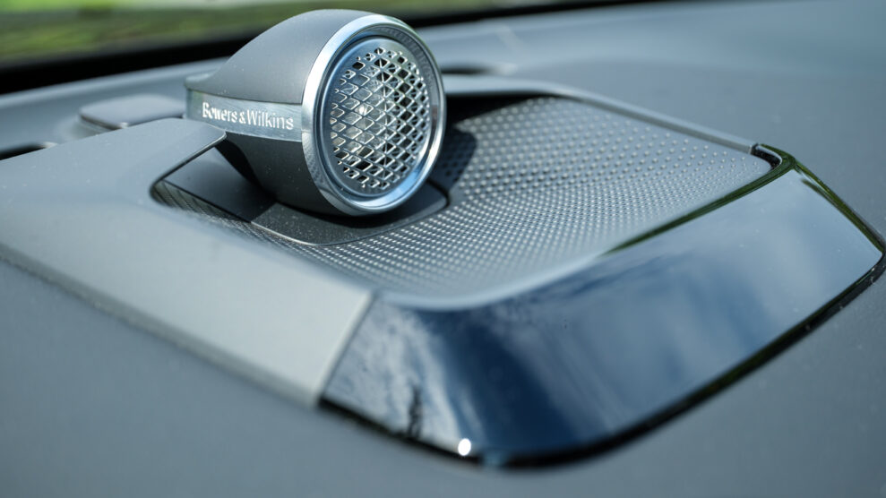 Volvo EX90 4