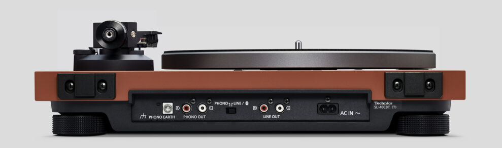 IFA 2025: Technics SL-40CBT Direct Drive 1