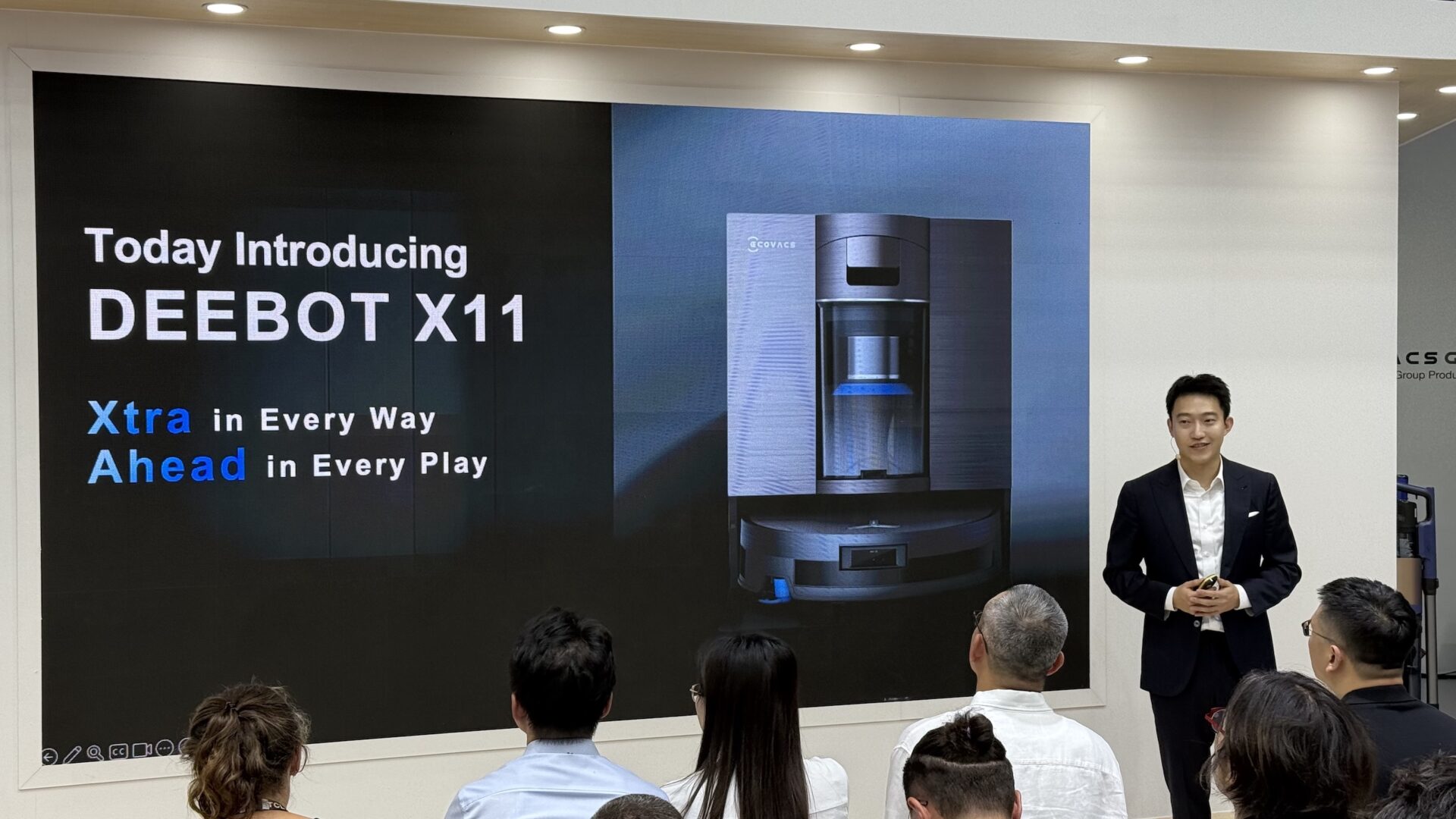 IFA 2025: Ecovacs lanserer nye Deebot X11 med raskere lading