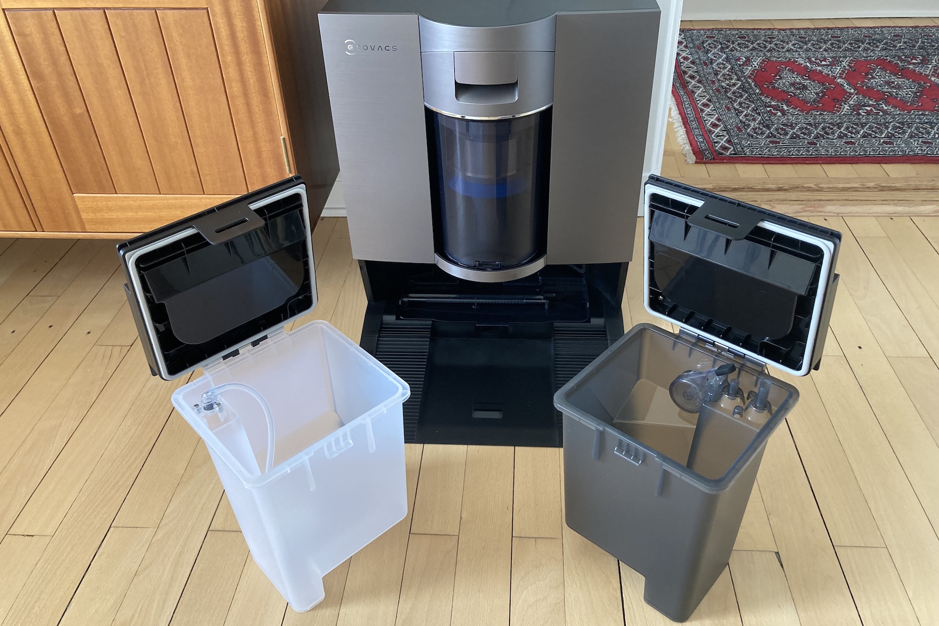 Ecovacs Deebot X11 OmniCyclone 1 Ecovacs Deebot X11 OmniCyclone 1