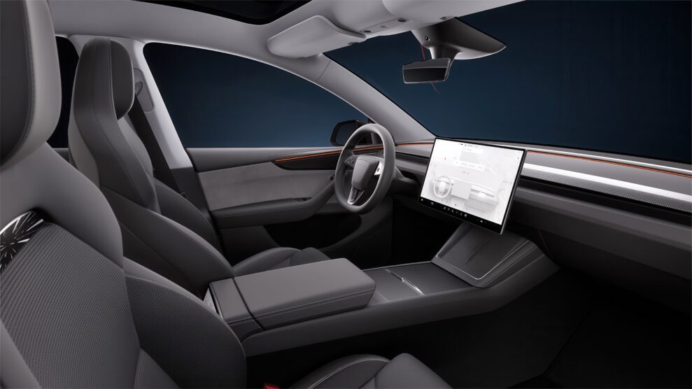 Nye Tesla Model Y Performance: Mer premium, høyere fart 3 Nye Tesla Model Y innvendig