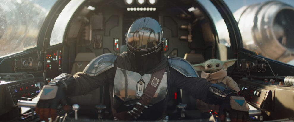 THE MANDALORIAN &amp; GROGU