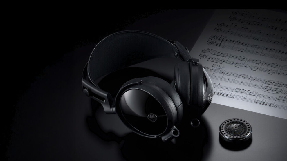 Yamaha YH-C3000 og YH-4000: Ti års utrettelig arbeid 1 Yamaha YH-C3000