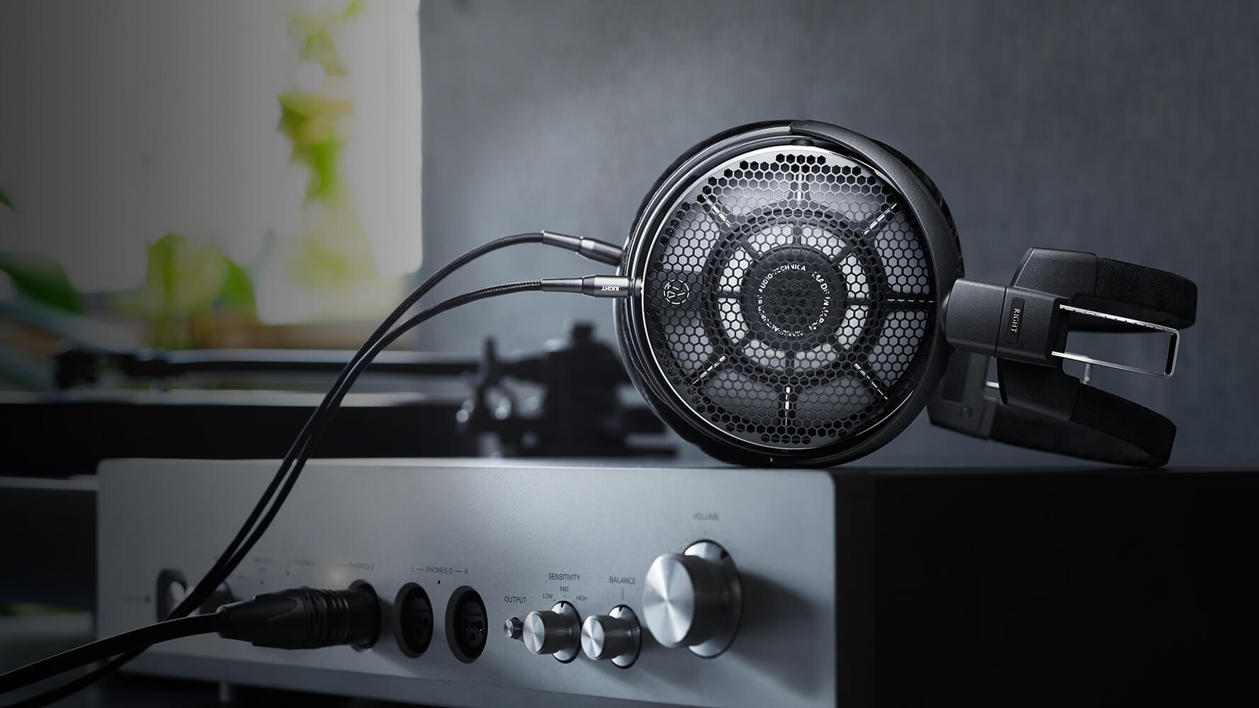 Audio-Technica ATH-ADX7000: Endelig ny toppmodell 4 Audio-Technica ATH-ADX7000: Endelig ny toppmodell 1