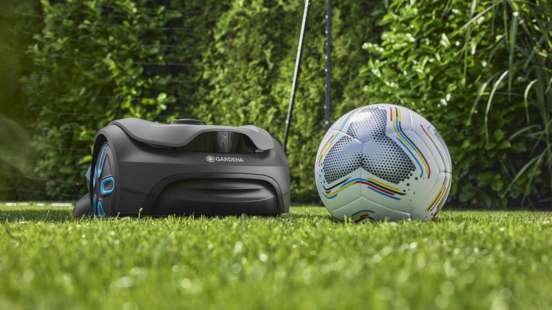 Gardena Smart Sileno Sense: Robotgressklipper med KI og kamera