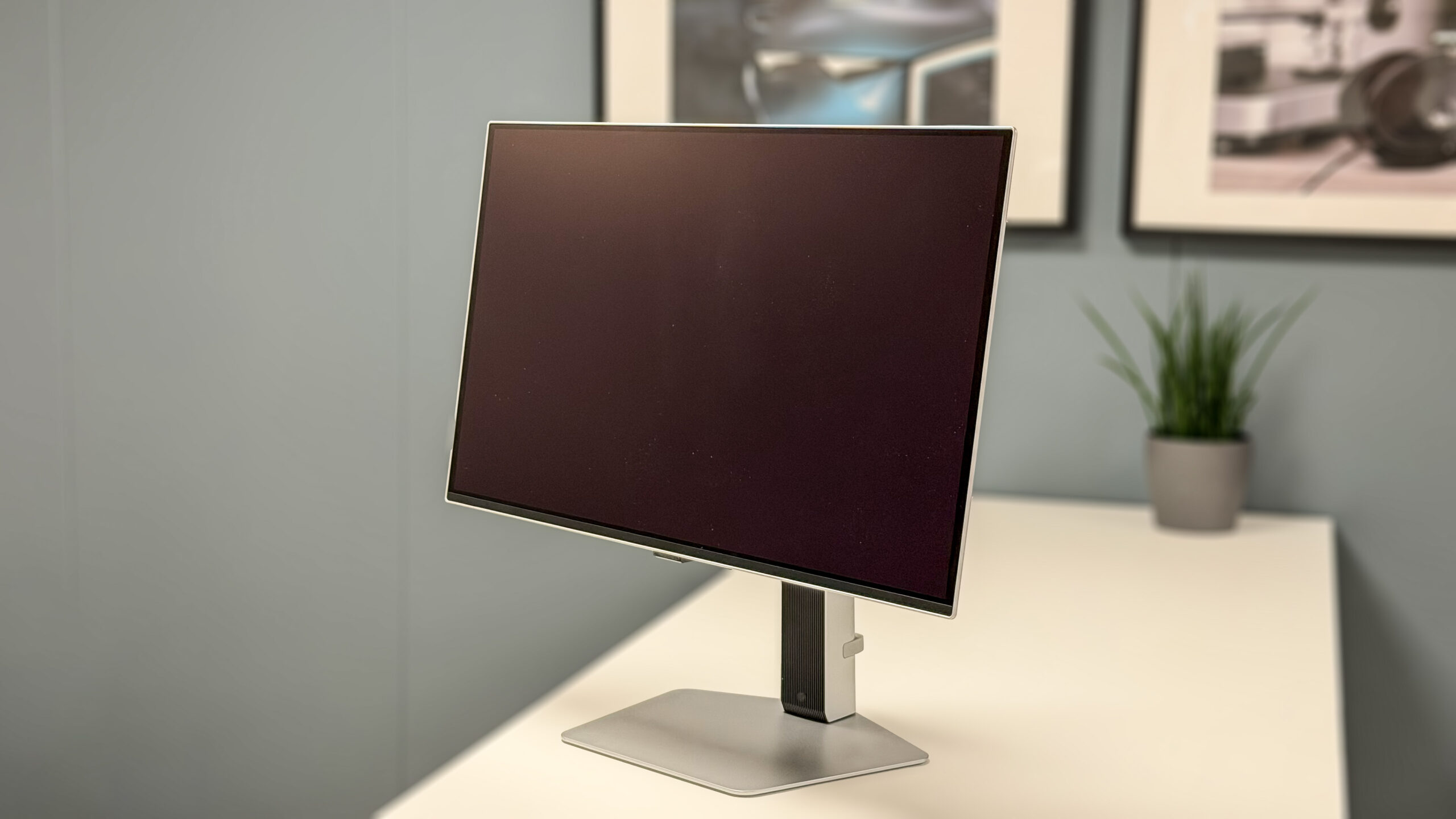 Samsung G81SF 27 matte panel geirnordby