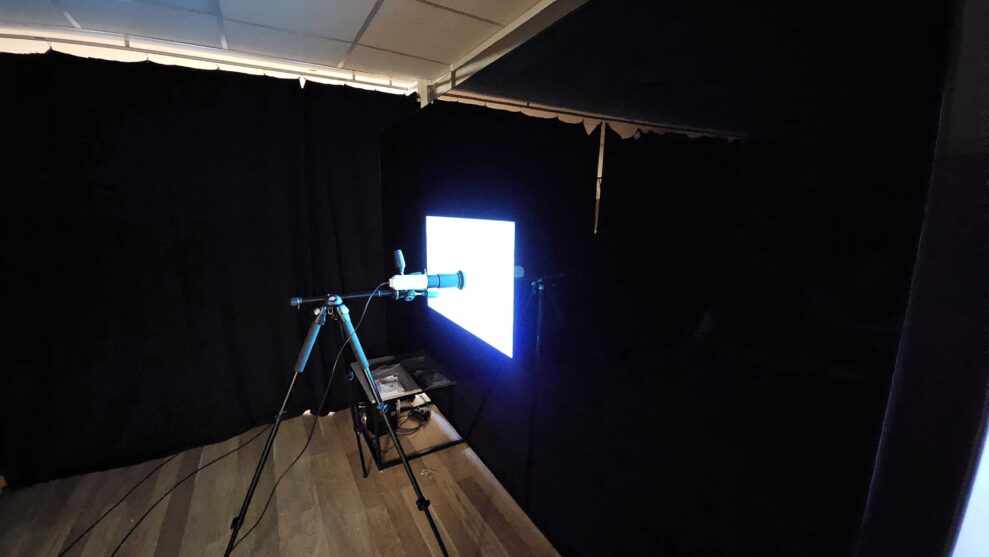 TCL 115C7K side view TCL 115C7K side view