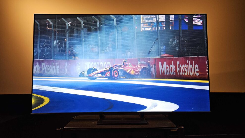 Hisense E8Q test L&B (1)