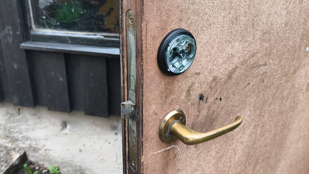 Nuki-Smart-Lock-Ultra-Nordics-Installation-3 Nuki-Smart-Lock-Ultra-Nordics-Installation-3