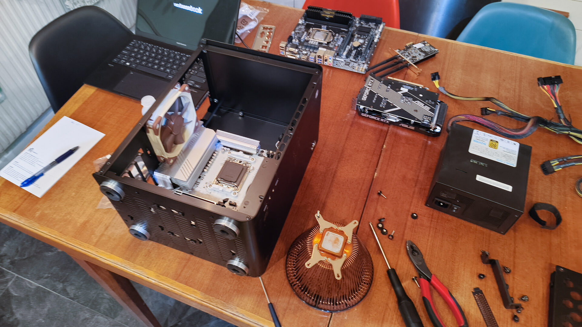 Gjør datamaskinen din klar for Windows 11 på en time!