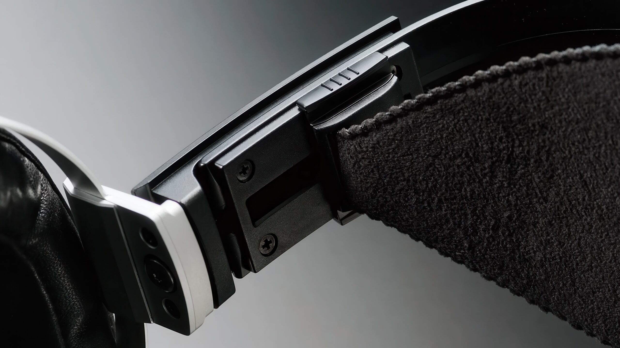 SR-009D: Stax återupplivar sina ikoniska hörlurar 1 SR-009D_arc