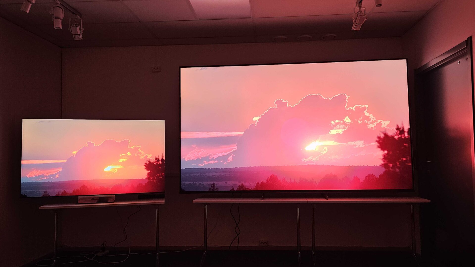 Samsung Micro RGB (MR95F) 8