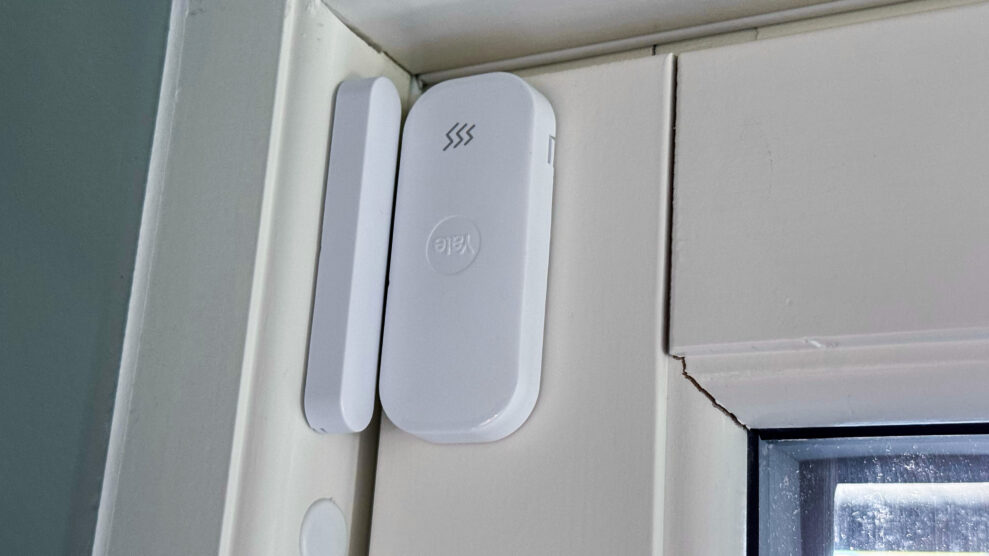 Yale motion sensor Yale motion sensor