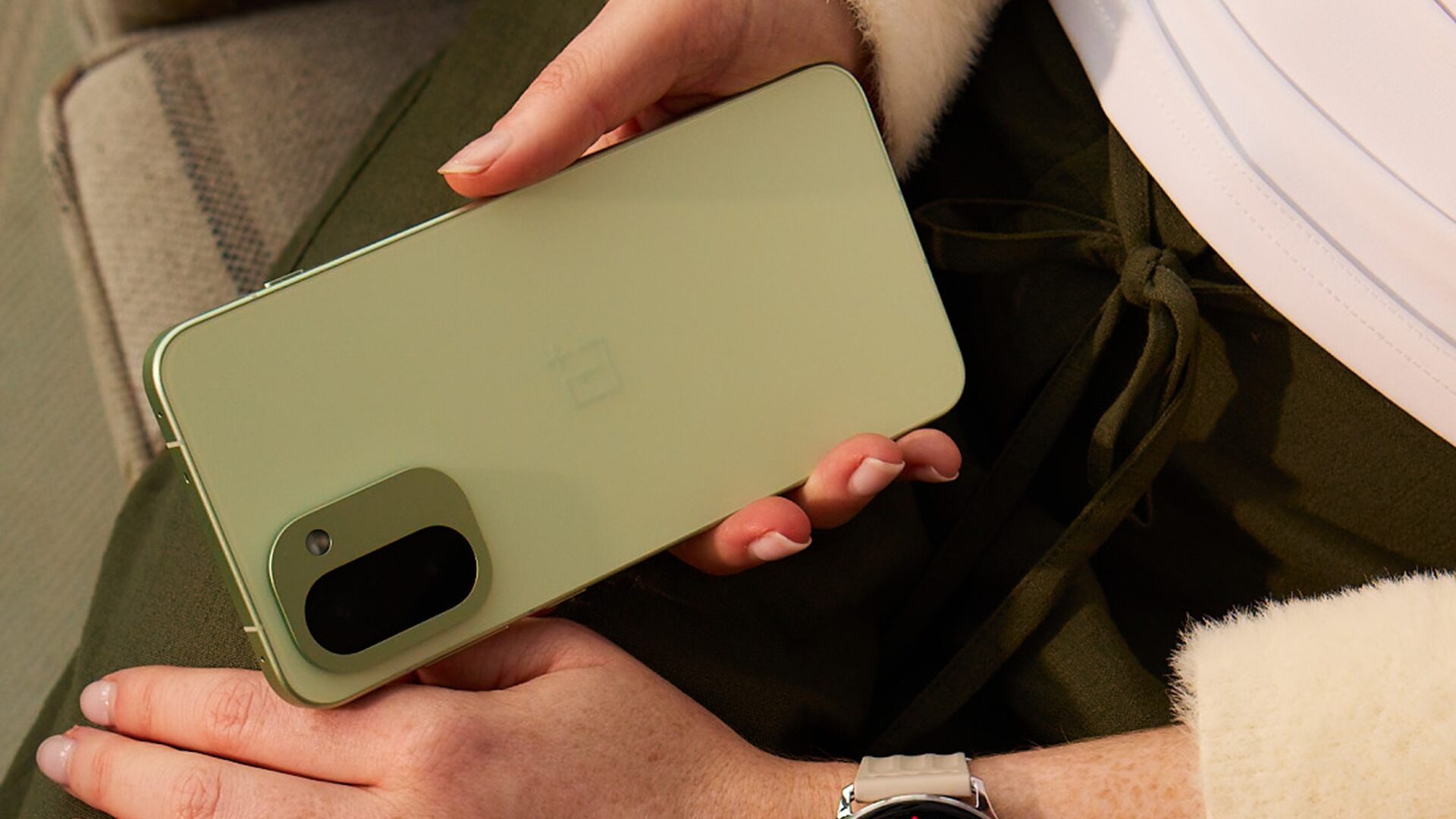 OnePlus 15R setter batterirekord