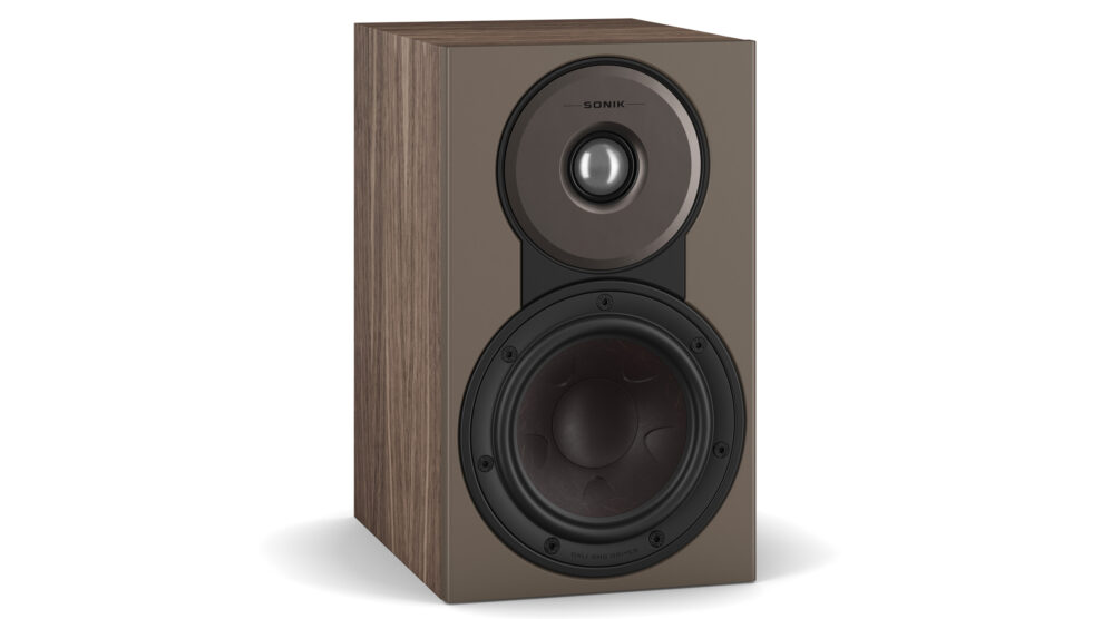 DALI-SONIK-1-Walnut-u-grill-01 DALI-SONIK-1-Walnut-u-grill-01