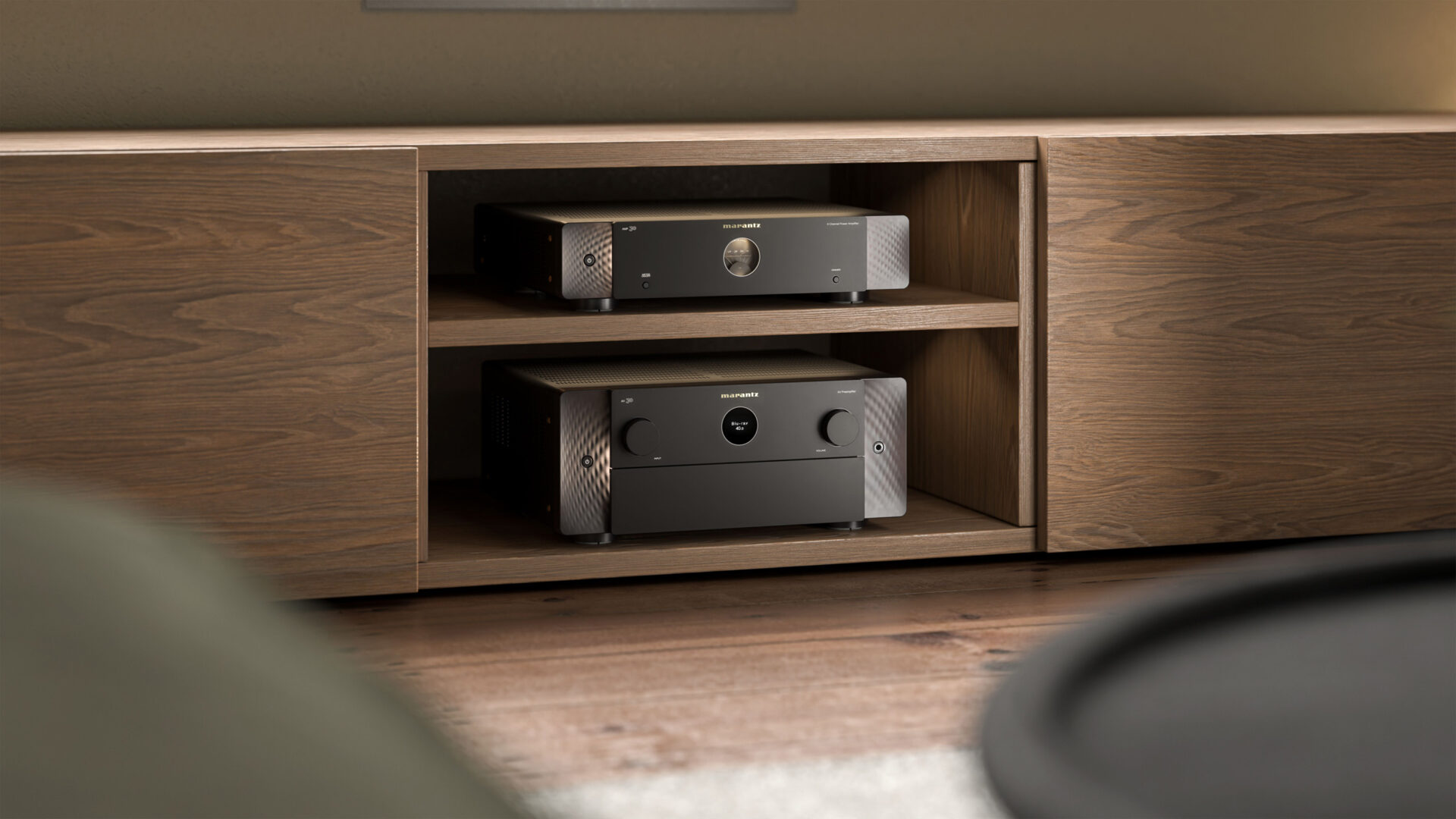 Marantz AV 30 og AMP 30 er (litt) billigere high-end hjemmekinoanlegg