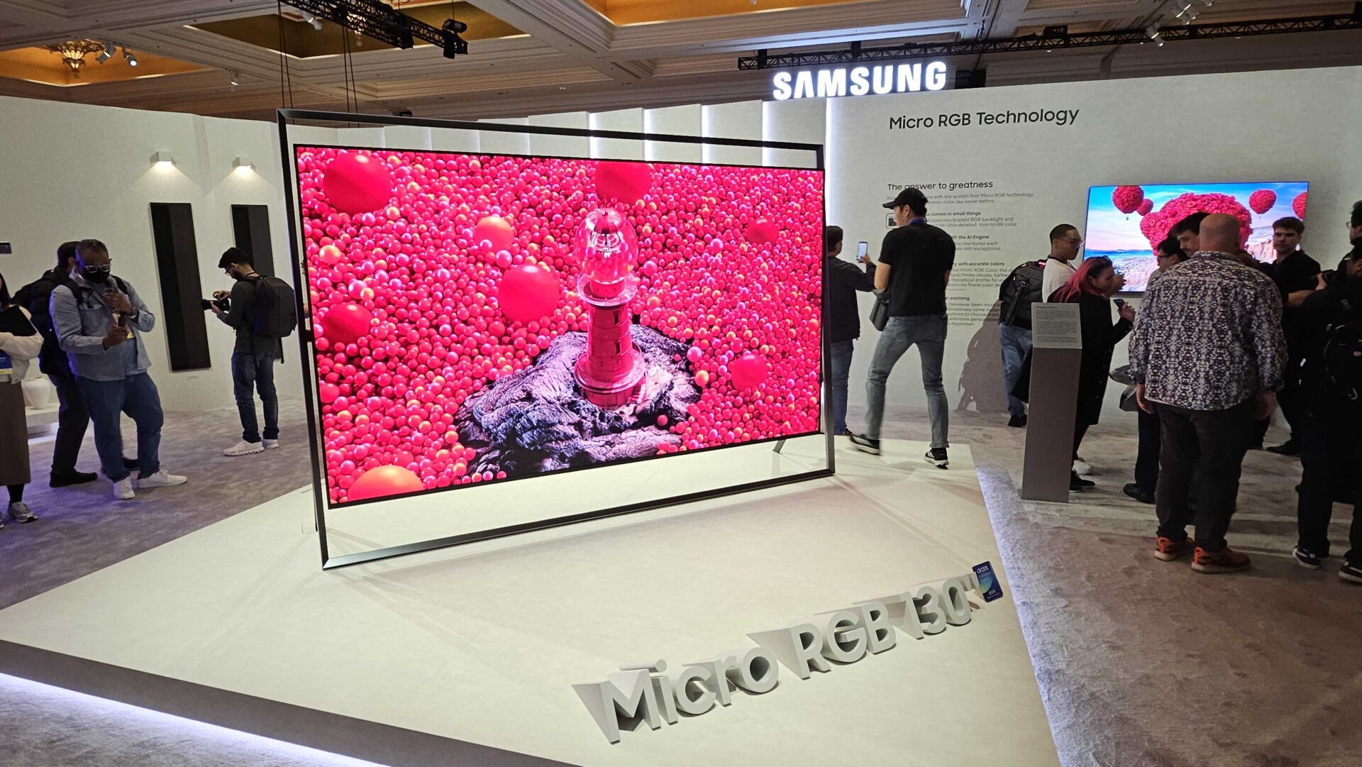CES 2026: Samsung lanserer 130-tommers Micro RGB-TV