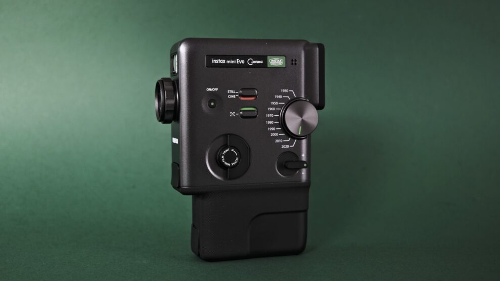 Fujifilm Instax mini Evo Cinema 8 Fujifilm Instax mini Evo Cinema 8