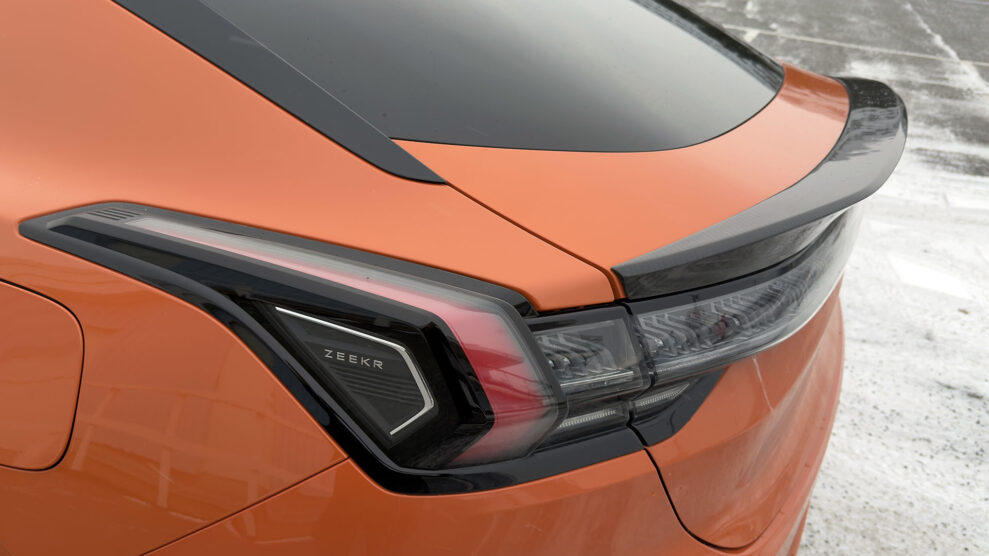 Yamaha Sound Zeekr 001 spoiler Yamaha Sound Zeekr 001 spoiler