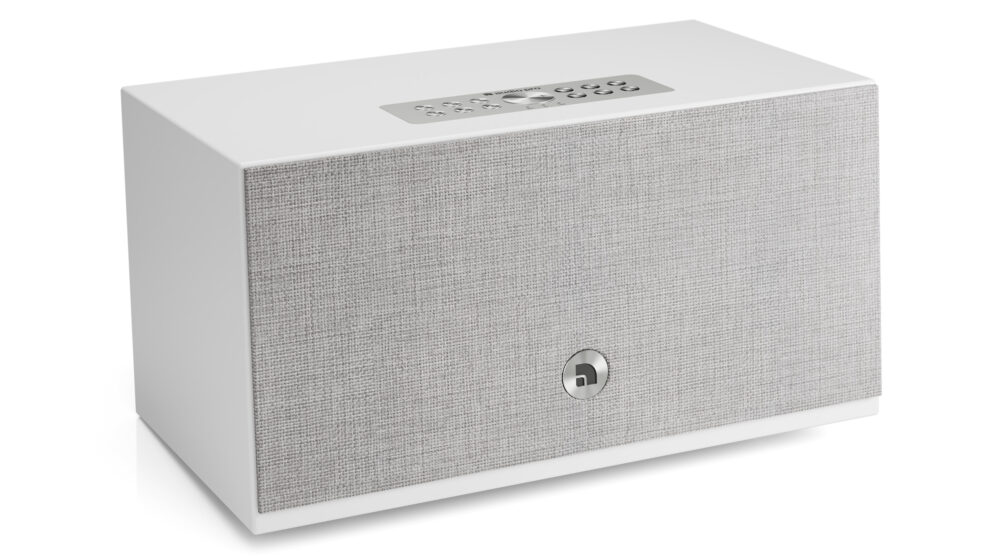 wireless-multiroom-speaker-C10MkII-W-white-angled-airplay2-google-cast-chromecast-AudioPro wireless-multiroom-speaker-C10MkII-W-white-angled-airplay2-google-cast-chromecast-AudioPro