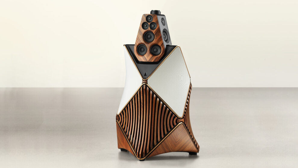 Beolab-90-Monarch-edition-without-crown-0046 Beolab-90-Monarch-edition-without-crown-0046