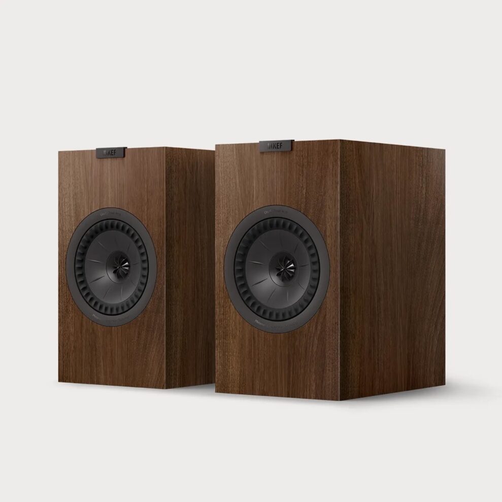 KEF Q3 Meta 4 KEF Q3 Meta 4