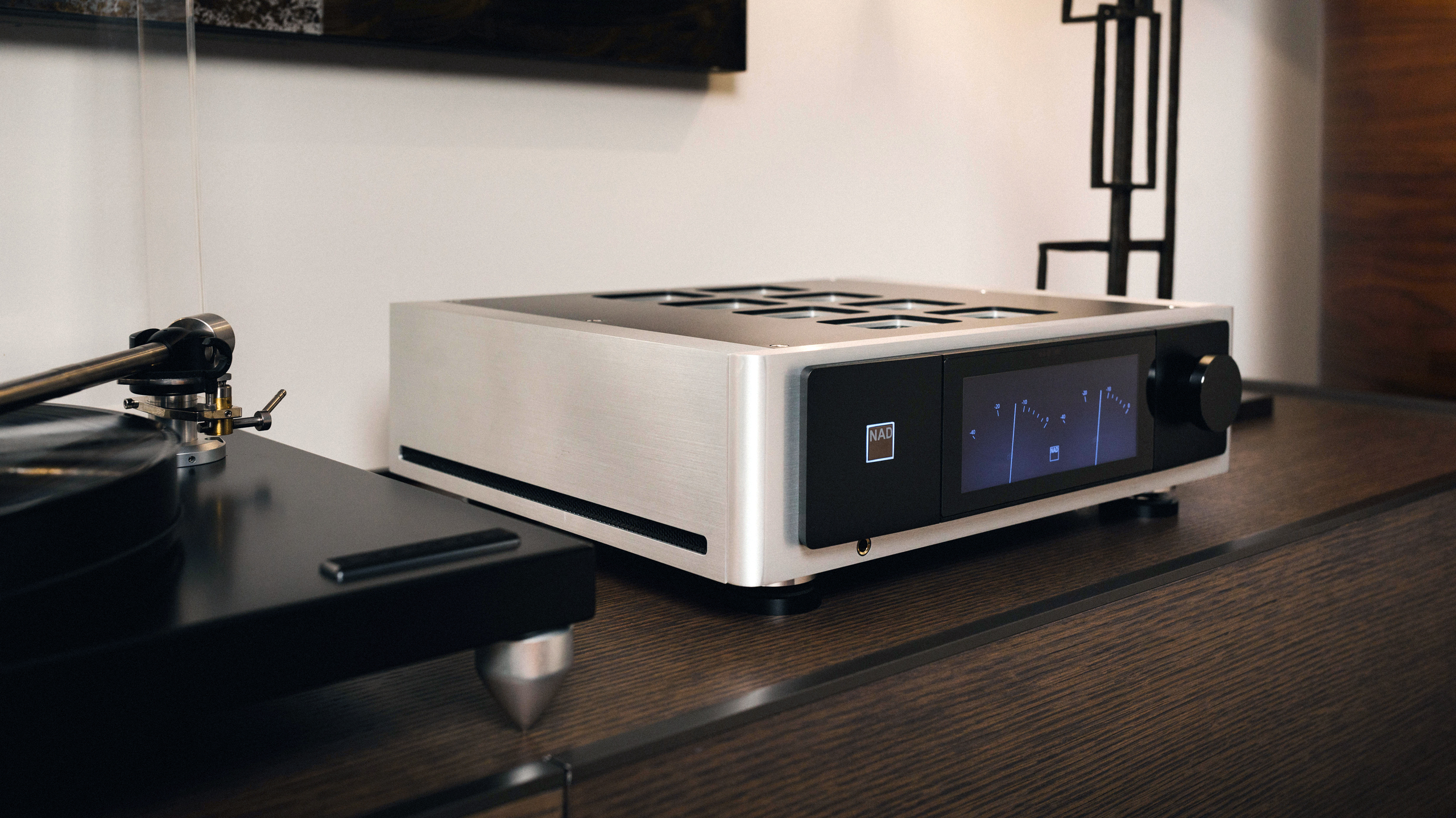 NAD M33 V2 3 NAD M33 V2
