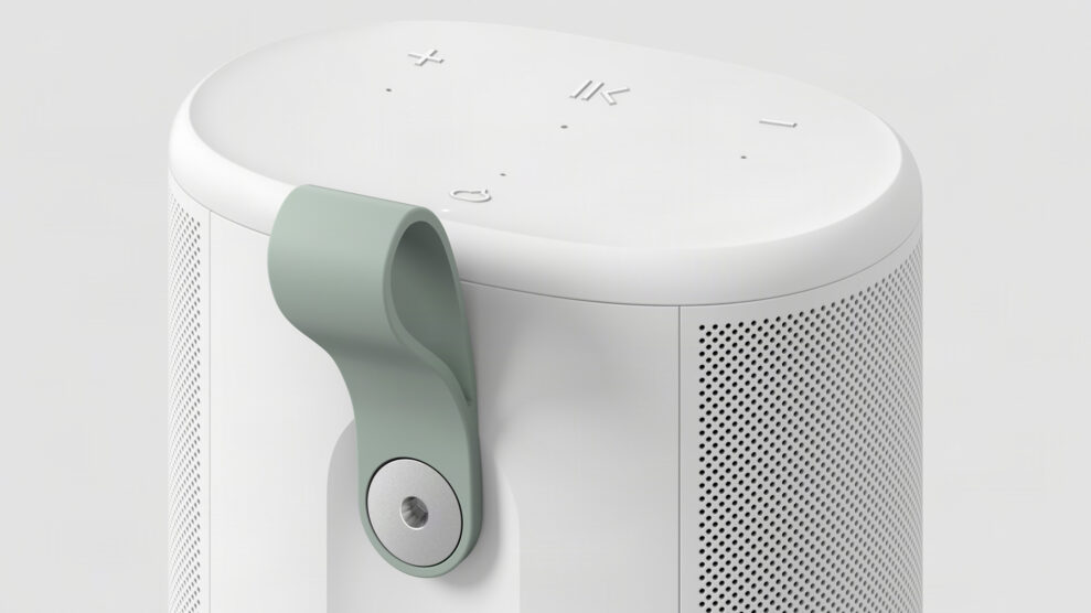 Sonos-Play-Back-Detail-Strap-White