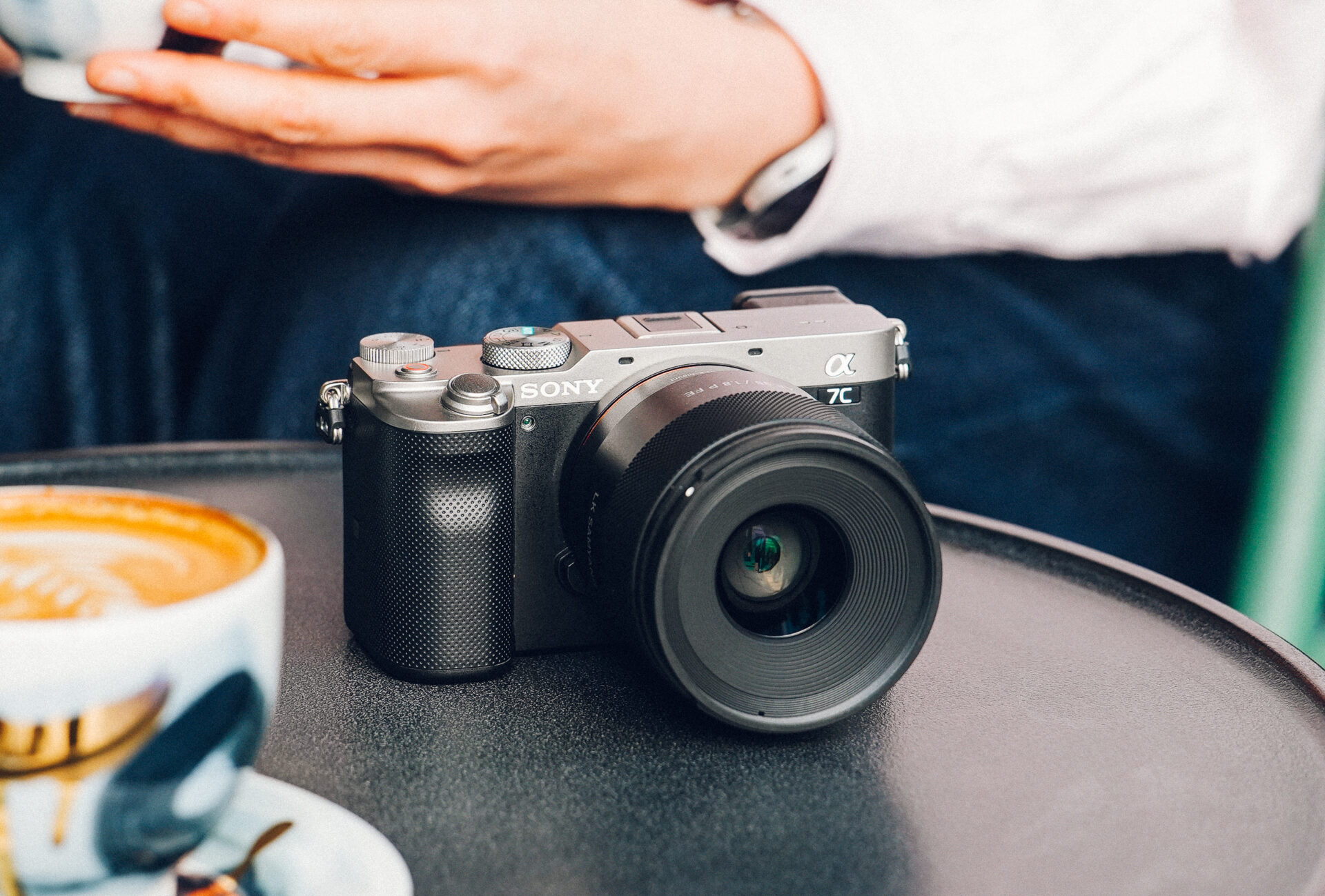 Samyang AF 35mm f1.8 P lansert