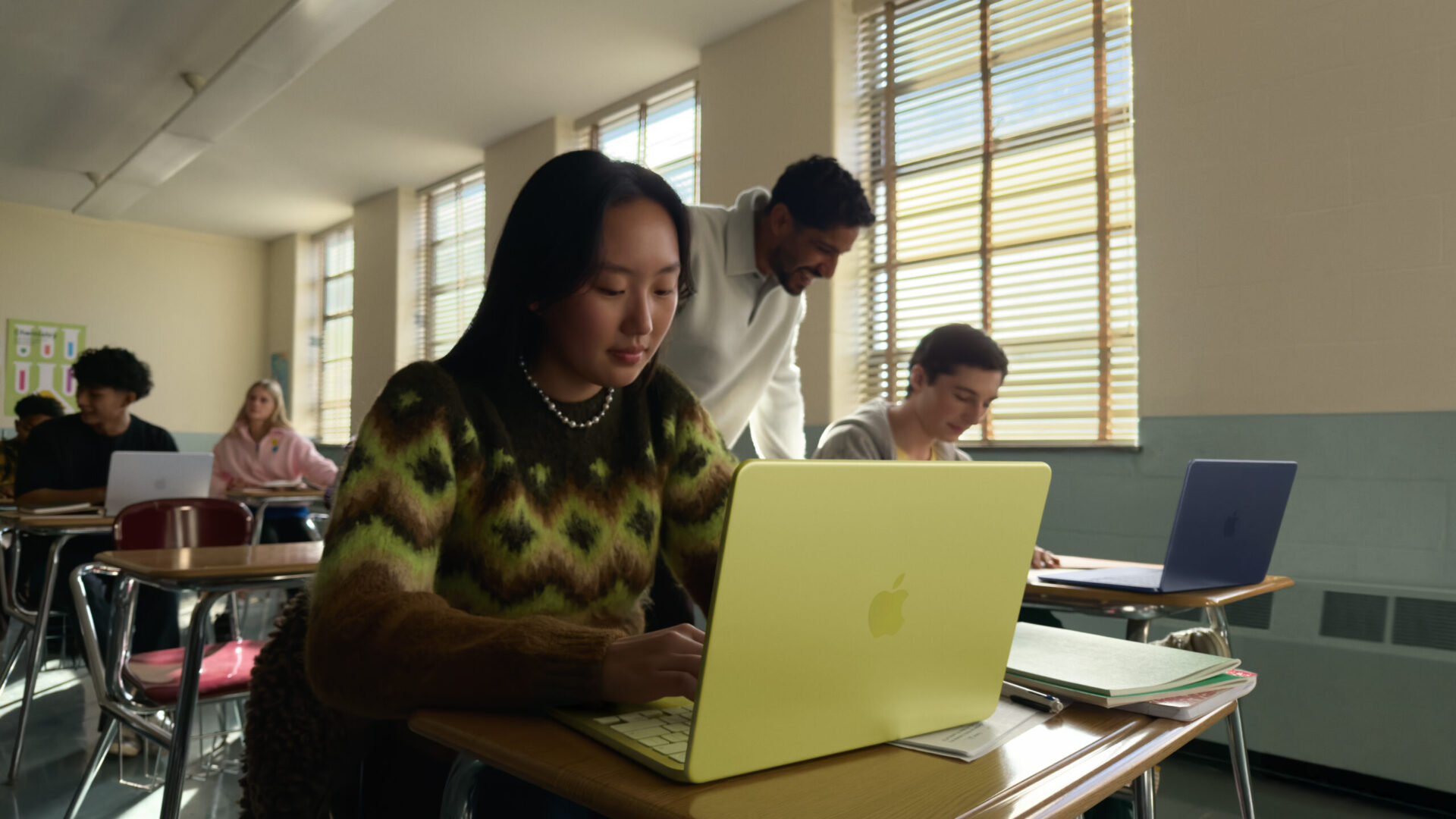 Apple MacBook Neo 4 Apple MacBook Neo 3
