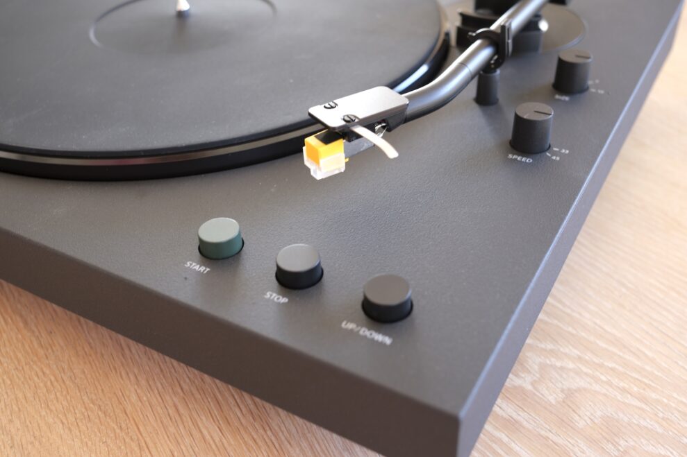 Sony PS-LX5BT 2