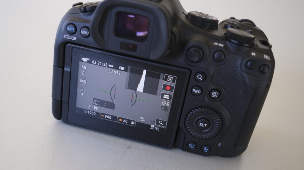 Canon EOS R6 Mark III 3 Canon EOS R6 Mark III 3