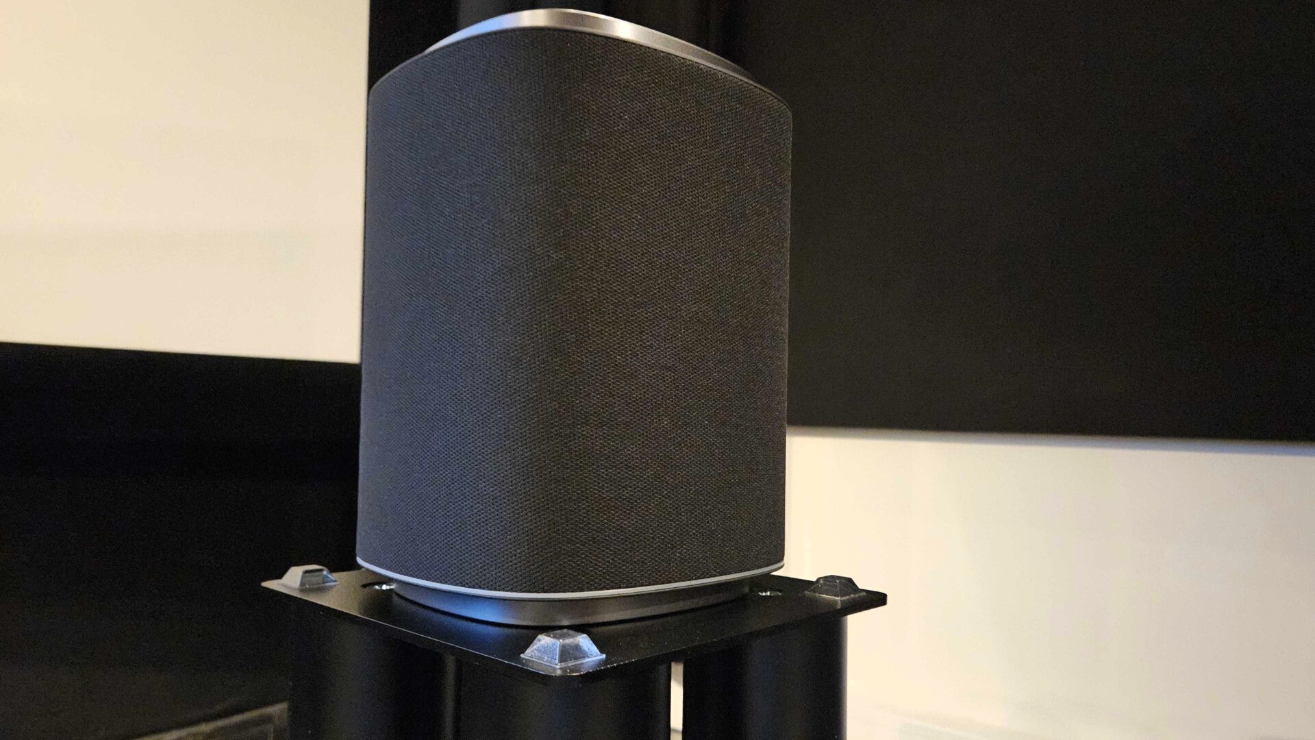 LG Sound Suite M7 1 LG Sound Suite M7 1