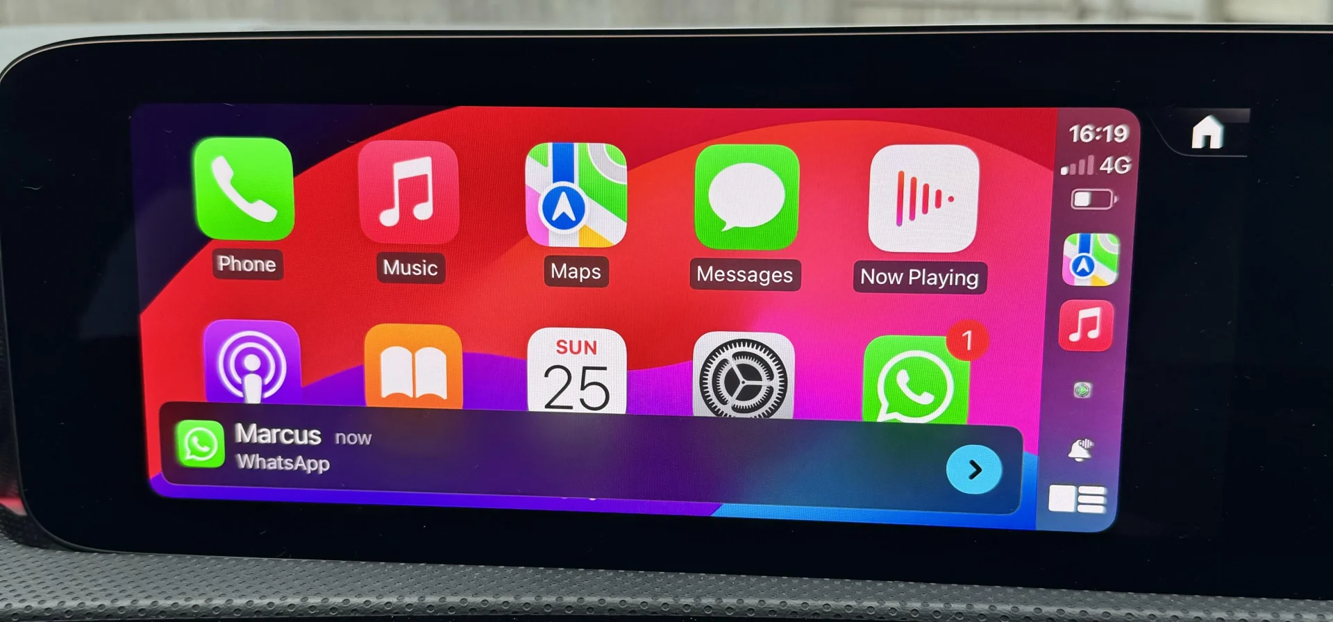 En bedre WhatsApp-opplevelse kommer til CarPlay